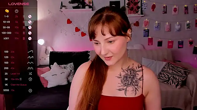 velvet_cherry_ webcam