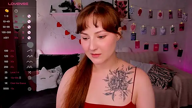 velvet_cherry_ webcam