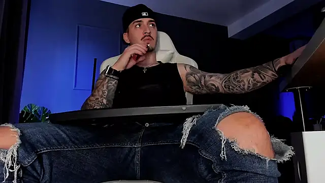 uptomatty webcam