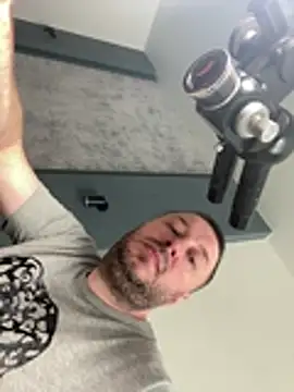 DorianJeday webcam