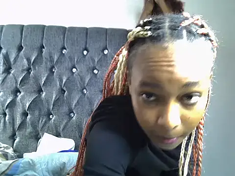 cocolaurah webcam