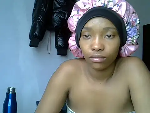 pretty_jaz live cam on StripChat