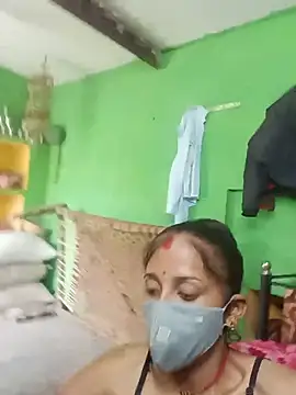 Cut_shivi56 webcam
