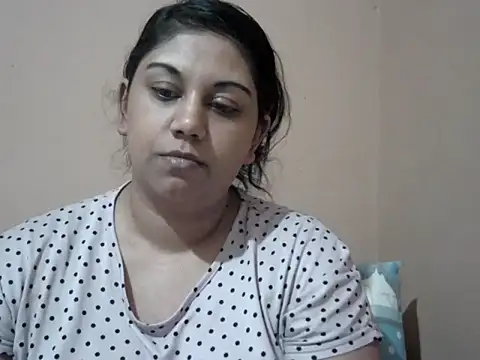 bellachow10 webcam