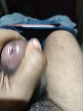 Aaryans69 webcam