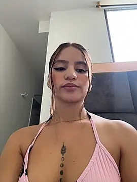 ViankaRose webcam