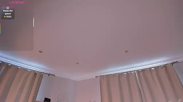 Lova_Rane live cam