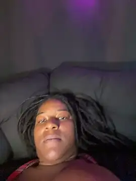 GirthGoddessCoco webcam