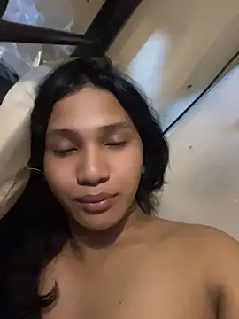 slutty_aki live cam