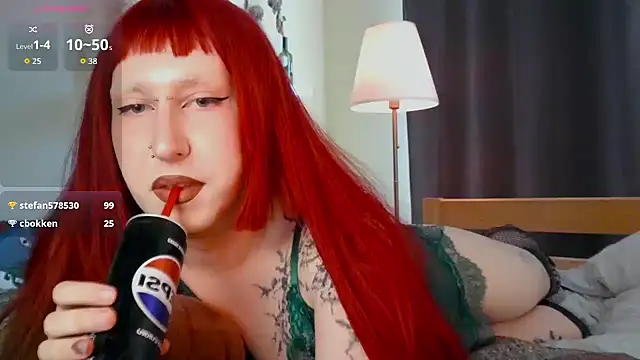 lia_grl live cam on StripChat