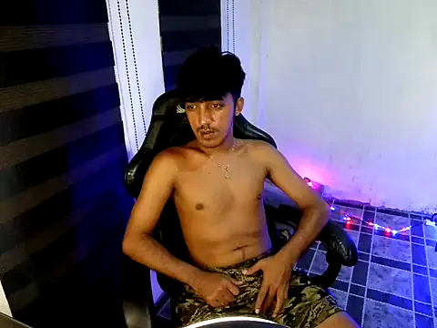 spicy_rowycam (M young) - Cum