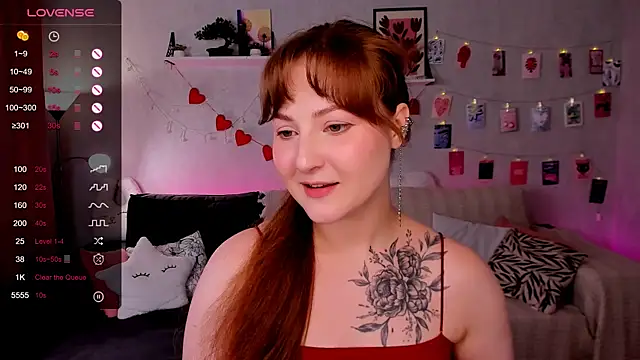 velvet_cherry_ webcam
