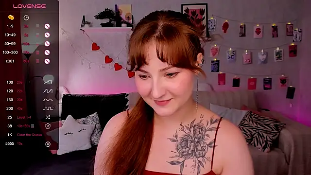 velvet_cherry_ webcam