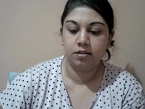 bellachow10 webcam