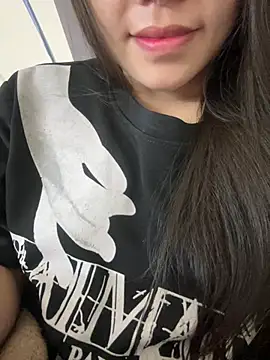 Bella_7777 live cam