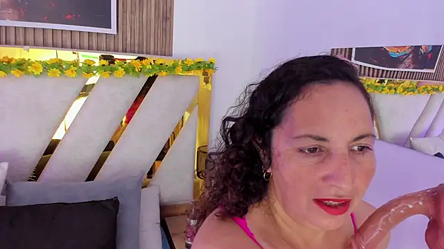 Luna_Naughty1 webcam