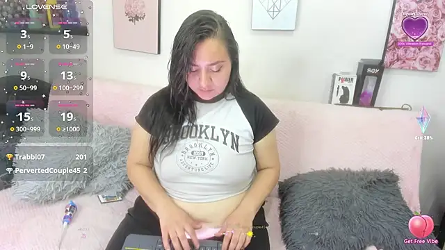 Lele_669 webcam