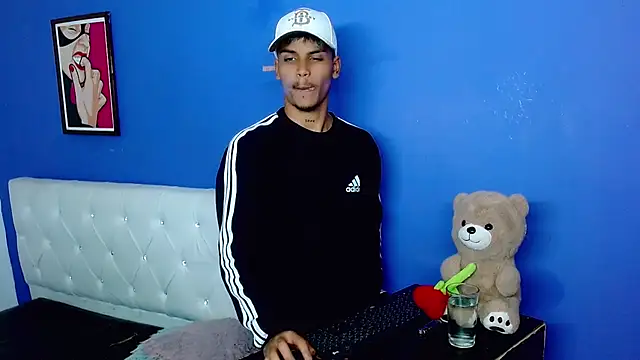 Angel_foxc13 webcam