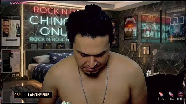 chino_roz webcam