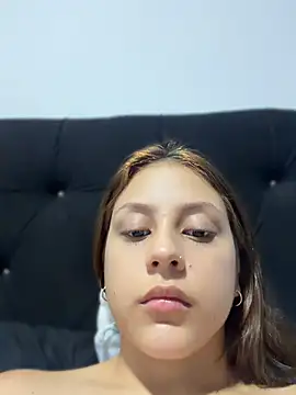 HayleyRoss_ webcam