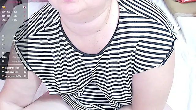 Heartful_BBW webcam