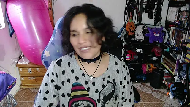 kureiji_hentaii webcam