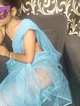 REVA_DARLING webcam