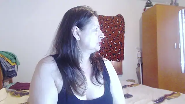 ExtasyMature webcam