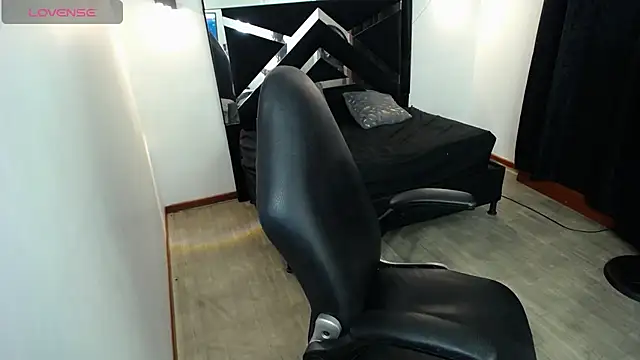 MarianaRojas_ webcam