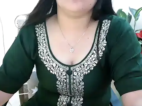 _chitranshi (F young) - 10 mint lush control last  tipper😍