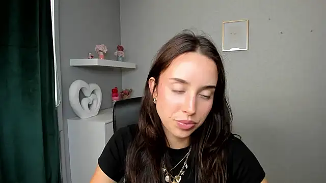 AdeleSolo webcam