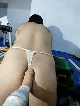 eroos_twink webcam