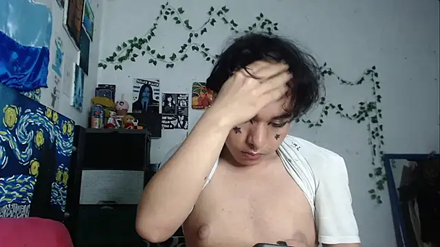 Tiff_-Styles webcam