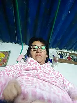 clarita_01 live cam