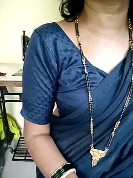 anuradha1432 live cam