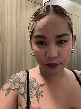 queenmia__ph live cam