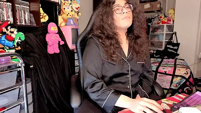 ShinyCherub live cam