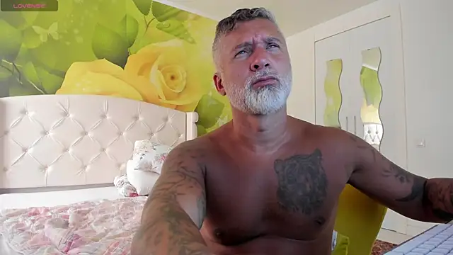 BlowMyXXL webcam