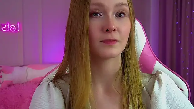 AgataFoxley webcam