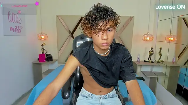 anyelo_twink (M twink) - Hard Dick 🍆