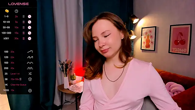 LanaBlu_ webcam