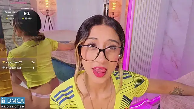 isa_sweet1_ webcam