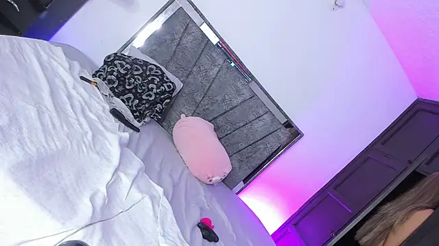 francesca_suzett_