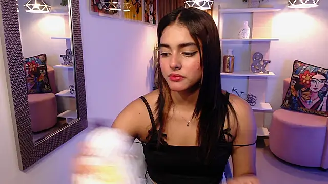 _Lucy_Grey_ live cam on StripChat