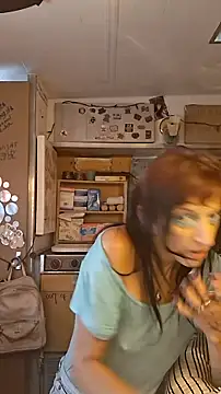 whitetrashdirtyslut webcam