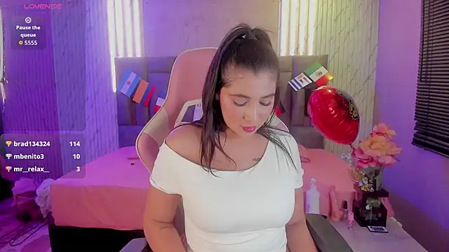 Miah_Palacio webcam