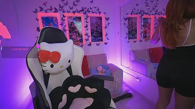 DahliaGrey webcam