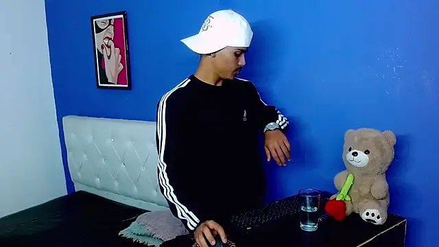 Angel_foxc13 webcam