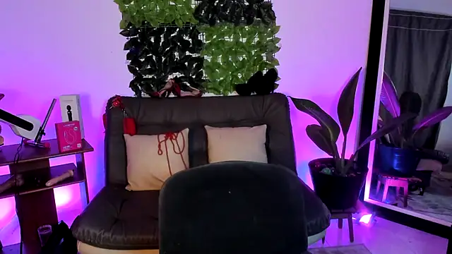 AndreaKinky webcam