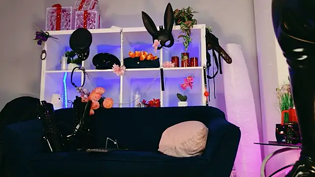 Ella__Kross webcam
